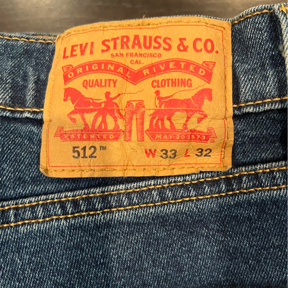 Levis 512 slim tapered. Size 32X32